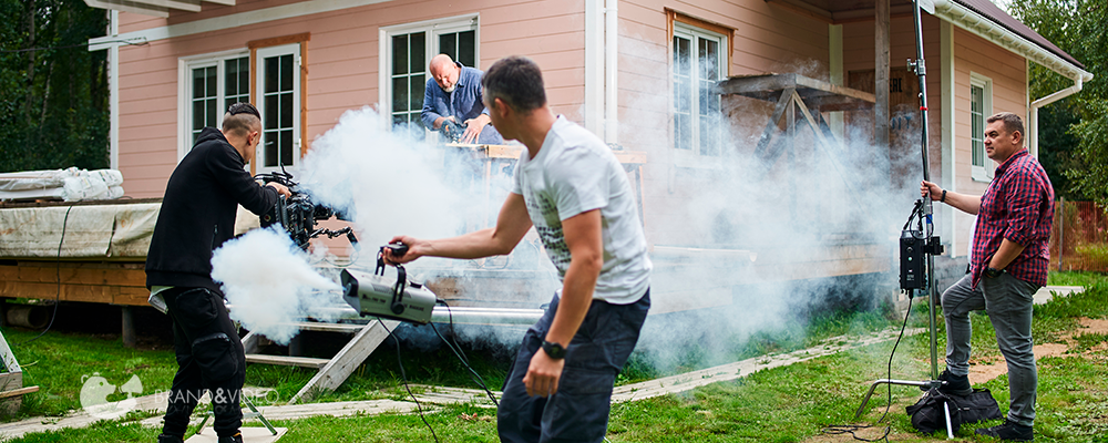 Использование дым-машины на съемке рекламного ролика